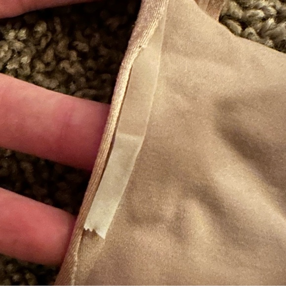 Victoria’s Secret Plunge 36C Tan Bra - Picture 7 of 8